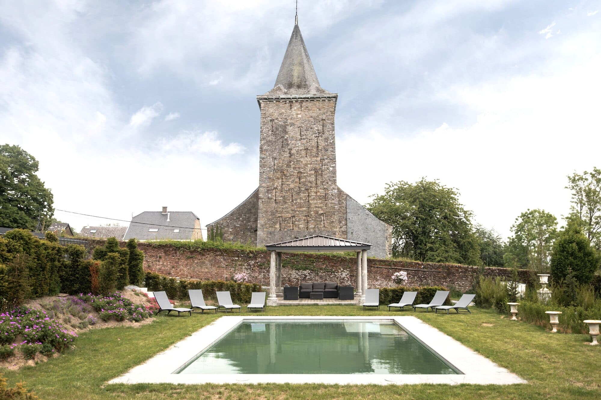 Piscine & Pool House — Photo 1 sur 7